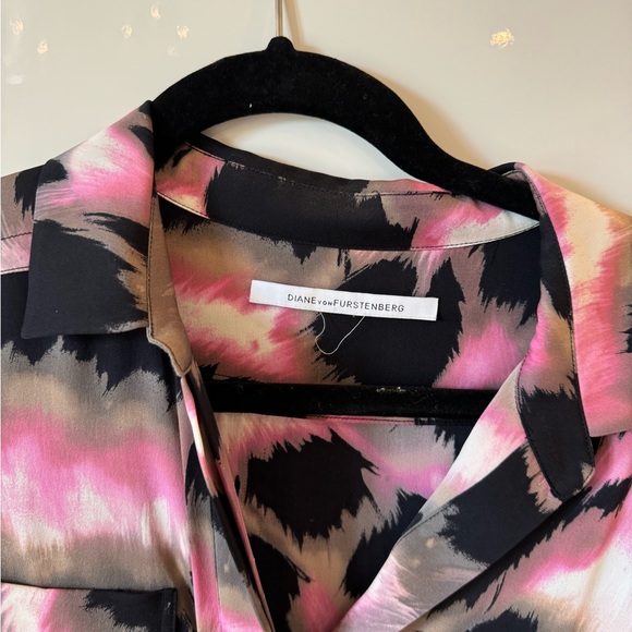 DVF Pattern Dress - Picture 3 of 9